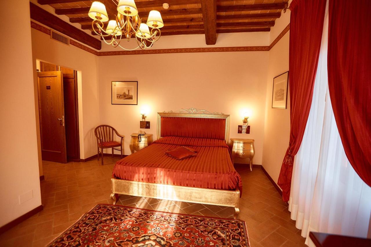 Hotel Villa Il Patriarca Chiusi Eksteriør billede